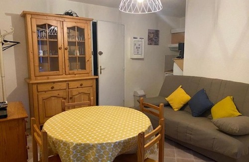 Saint-Georges-de-Didonne Appartement | Appartement Royan, 3 pièces, 5 personnes - FR-1-494-43