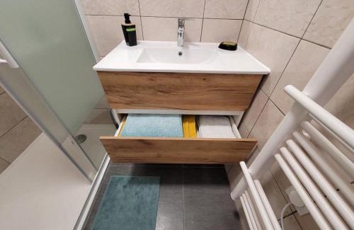 Salbris Appartement | Appartement Salbris- Parking Gratuit