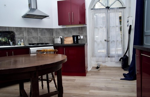 Sauve Appartement | Budget apartment in the centre of Sauve