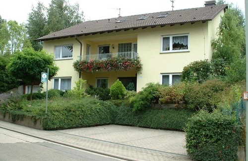 Oberotterbach Appartement | Appartement Sinfonie 45m ² - Ferienwohnung Rebenblick