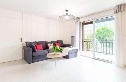 Saint-Lary-Soulan Appartement | Appartement spacieux 8 pers, centre village, balcon, parking, proche télécabine & thermes - FR-1-296-475