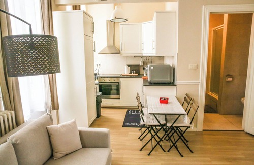 Brabantwijk Appartement | Appartement spacieux et complètement rénové