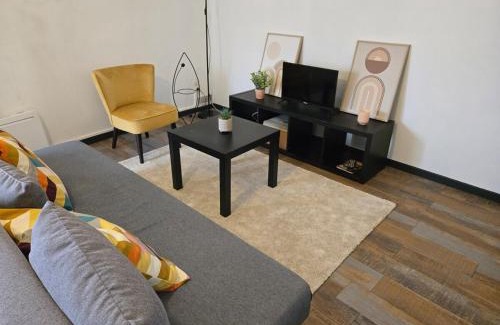 Muret Appartement | 'Appartement spacieux, ultra central-Gare et centre 1 mn a pied'