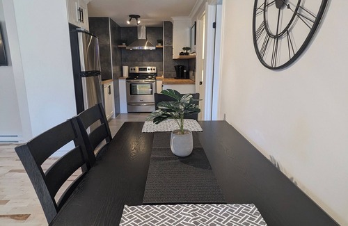 Lachenaie Appartement | Appartement Style Urbain Très Tranquille Situés a 5 min du Vieux Terrebonne