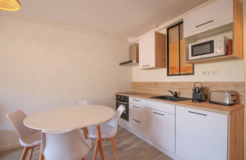 Cavaliere Appartement | Appartement T3 totalement rénové avec terrasse au centre ville de Cavalaire