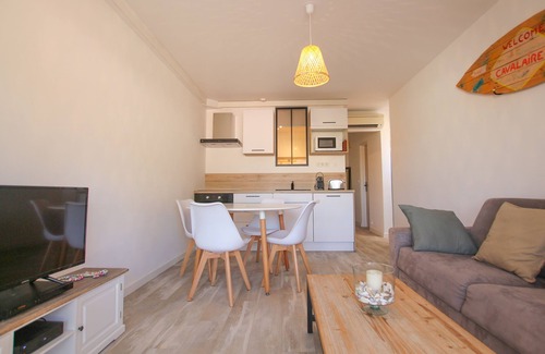 Cavaliere Appartement | Appartement T3 totalement rénové avec terrasse au centre ville de Cavalaire