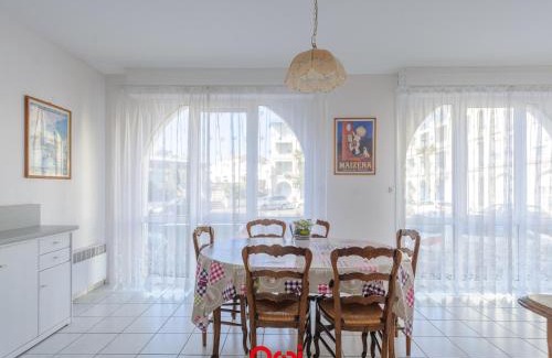 Quartier du Casino Appartement | Appartement T2 à 50m de la plage avec piscine, tennis et balcon - Châtelaillon-Plage - FR-1-535-4