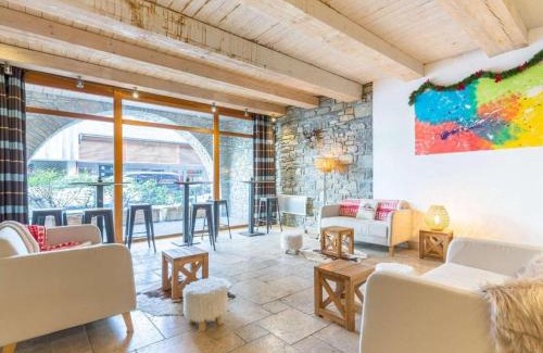 Saint-Lary-Soulan Appartement | Appartement T2+coin nuit 6 pers résidence de Cami Real au centre du village de saint Lary Soulan avec piscine intérieure+ sauna et hammam