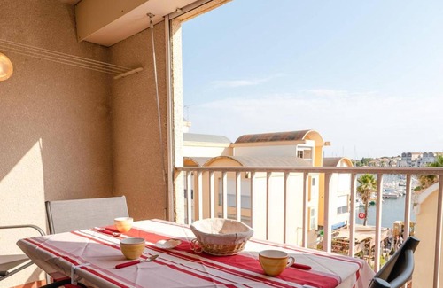 Port Rive Gauche Appartement | Appartement T3 climatisé, rénové, 3 étoiles, avec parking privé et proche du port de Gruissan - FR-1-409-164