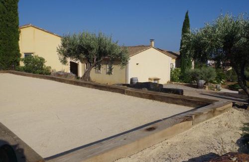 Le Kremlin-Bicetre Appartement | Appartement vacances reposantes au domaine du Mas La Magdelaine