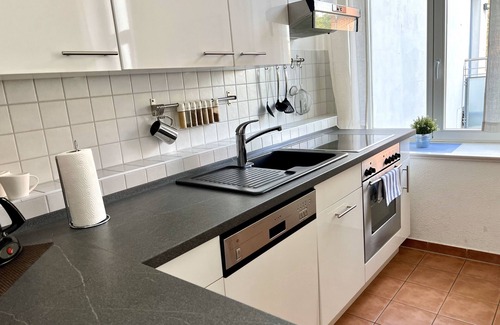 Stralsund Appartement | Appartement XXL - Ferienwohnung am Theater Haus Olaf Palme 1