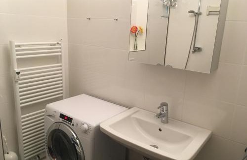 Bad Salzuflen Appartement | Appartementresidenz am Kurpark - Ferienwohnungen mit Pool & Sauna & Garage