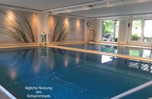 Bad Salzuflen Appartement | Appartementresidenz am Kurpark - Ferienwohnungen mit Pool & Sauna & Garage