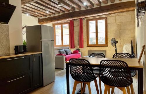 Semur-en-Auxois Appartement | Appartements chez Delphine et Guillaume au coeur de Semur en Auxois