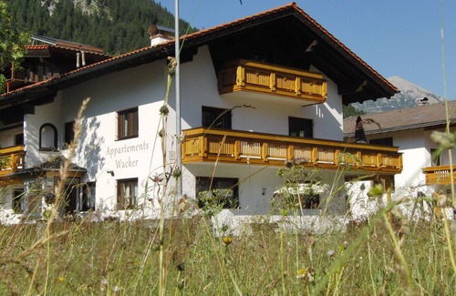 Bichlbach Copropriété | Appartements Wacker - appartements à la gestion familiale avec vue imprenable sur la montagne