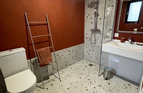 Sainghin-en-Melantois Autre | Appart’Etable- maison tout confort aux normes PMR 6 personnes.