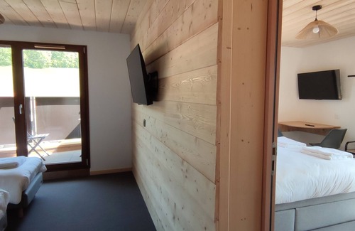 Les Hopitaux-Neufs Hôtel | Appart-Hôtel en Montagne : Piscine, Sauna et Confort pour Toute la Famille