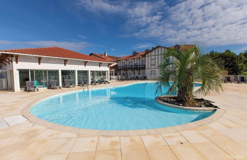 Cassen Copropriété | Appartment | Piscine Intérieure et Extérieure