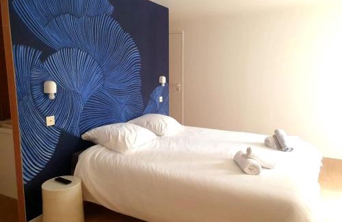 Centre Ville Appartement | Appartment with terrace and Jacuzzi Pyramid view