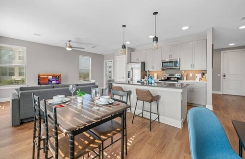 Fort Worth Appartement | Charming 2BD/2BA with Beautiful Pool in4202