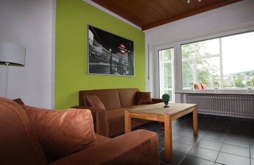 Alf Appartement | Appealing apartment in Alf