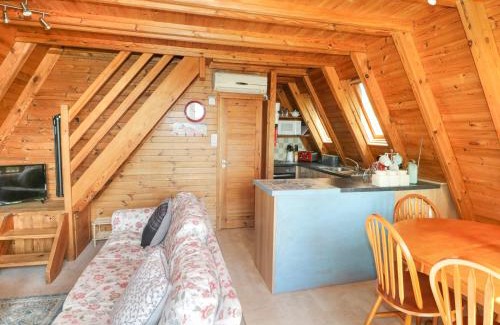 Corton Maison | Apple Tree Lodge