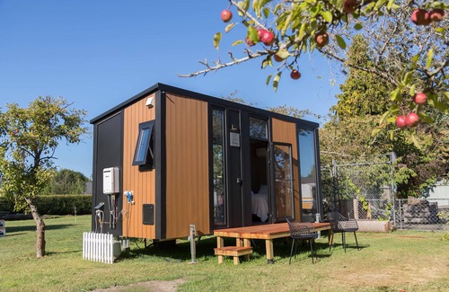 Harewood Maison | Applewood Cabin 1 by Tiny Away