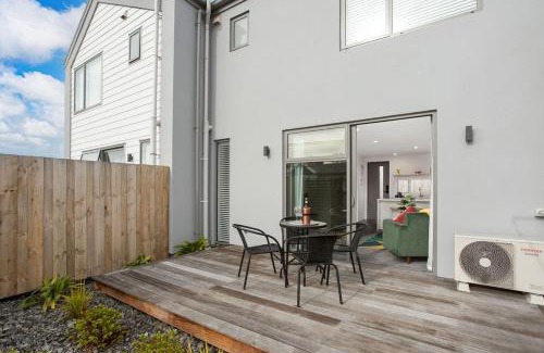 Linwood Appartement | Appt 2 on Armagh 2Bdrm 2 Bthrm Free Park