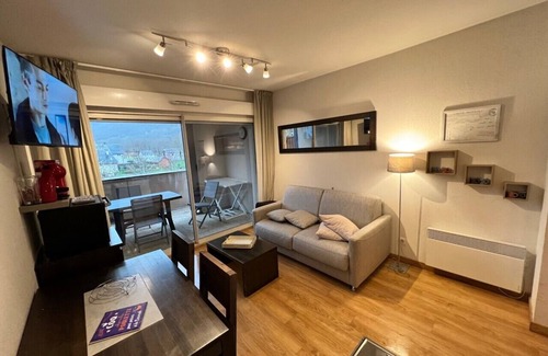 Peyragudes Appartement | Appt 4 Pers Hyper-centre Loudenvielle, Terrasse Sud,Tout à pied: Balnéa, Skywall