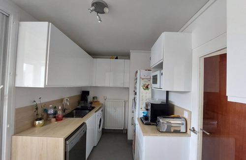 Clagny Glatigny Appartement | Appt. avec superbes vues + terasse.20 min a pied (commerces, gares, château)