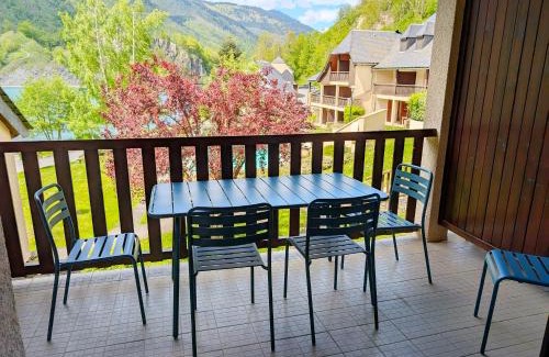 Peyragudes Appartement | Appt T3 calme bord du lac avec piscine