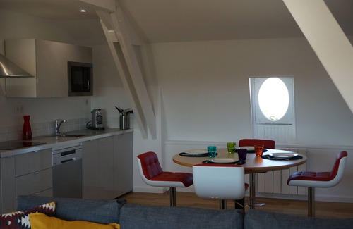 Portbail Appartement | Appt avec vue mer dans maison de caractère