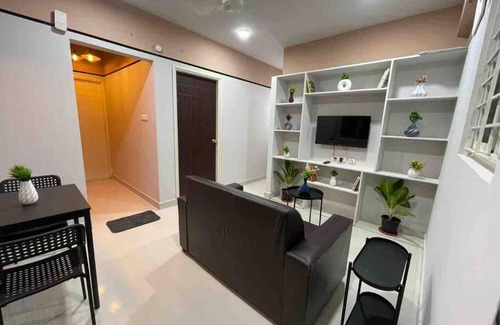 Kondapur Appartement | Apricot: 1bhk Humble Abode in Botanical Gardens
