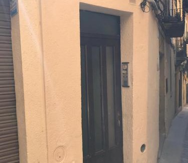 Vic Appartement | APT 2 Acollidor al Centre històric de Vic APTGARBI