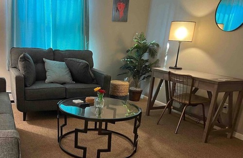 Masury Appartement | Apt 3 Comfortable and Convenient