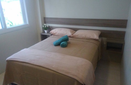 Garopaba Appartement | Apt 3 nouvelles chambres avec terrasse (Centro) Praia de Garopaba / SC