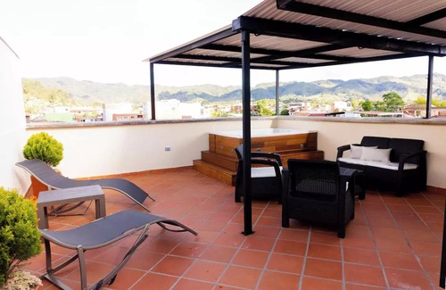 Guatape Appartement | Apt 6 px- parking lot- jacuzzi -402