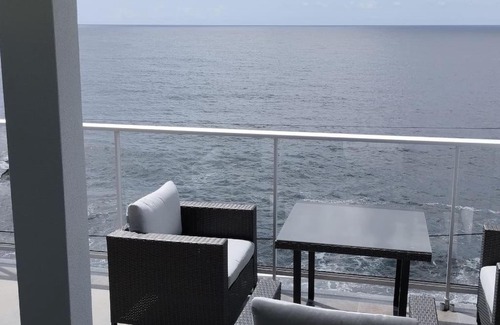 Prazeres Appartement | Apt 'A Gaioa' in 'The Cliff Coast Accomodation'