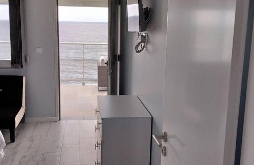 Prazeres Appartement | Apt 'A Gaioa' in 'The Cliff Coast Accomodation'