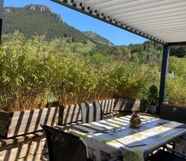 Ispagnac Appartement | Apt au cœur des gorges du Tarn