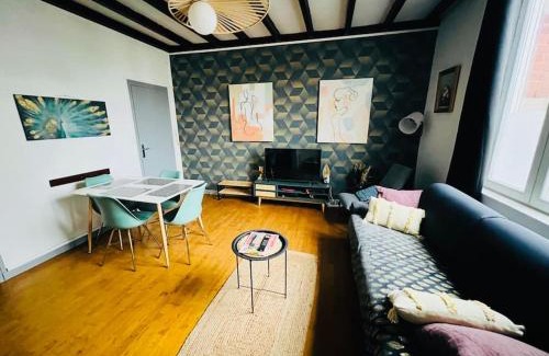 Valenciennes Appartement | Apt Des Artistes, 3 min À Pied Gare et Centre