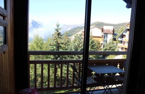 Eclose-Est Appartement | Apt (expo SUD), vue dégagée, agréable et calme. Locs DIMANCHE à DIMANCHE