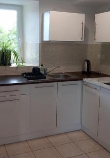 Doue-la-Fontaine Appartement | APT Iere ETAGE PARKING PRIVE AVEC GARAGE MOTO VELO