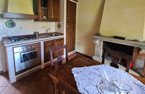 Camucia Appartement | Appart dans ferme du 19 siècle près de Cortona, piscine, jardin et belles vues