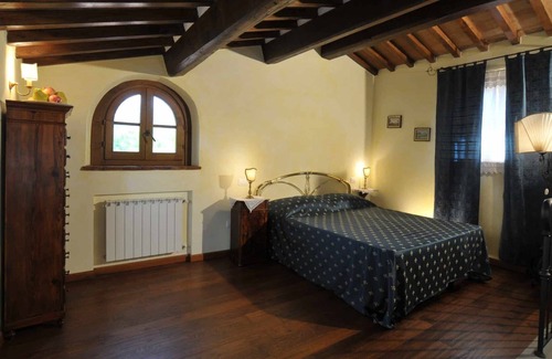 Camucia Appartement | Appart dans ferme du 19 siècle près de Cortona, piscine, jardin et belles vues