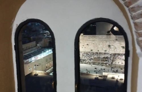 Old City Appartement | Apt in the heart of the old city overlooking the Western Wall
