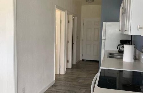 Hilo Appartement | Apt L-Downtown 2 bedroom apartment.
