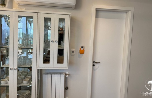 Planalto Appartement | Apt Luxo 5 suítes em frente rua torta