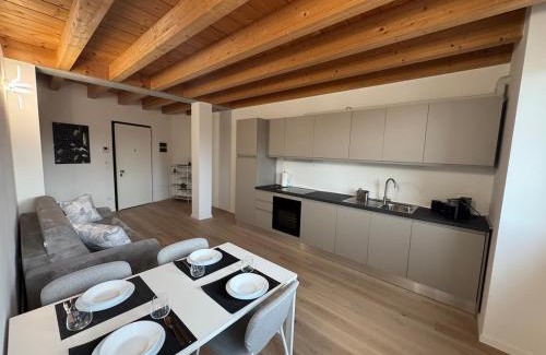 Old Town Appartement | Apt nel cuore di Mantova con garage