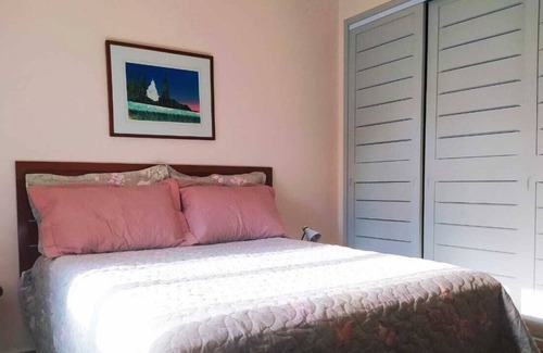 Torres Appartement | Apt de 3 chambres à coucher, 1 bloc de la mer, avec balcon et vue sur la mer, à Prainha.